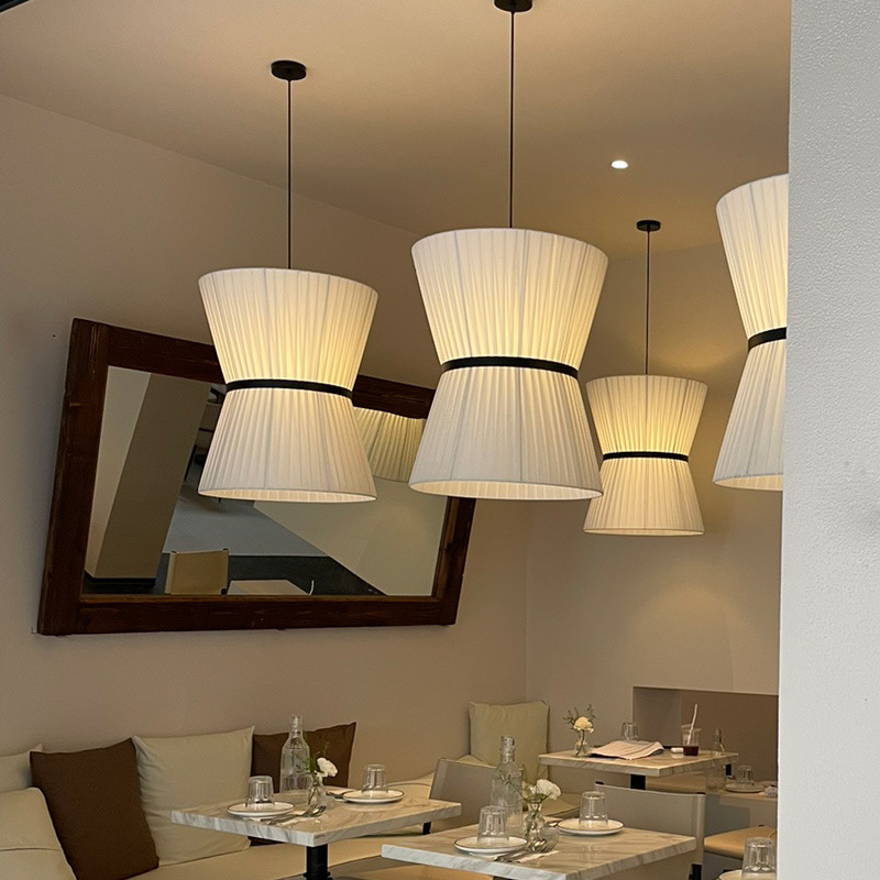 현대 디자이너 미니멀리스트 패브릭 LED 펜던트 조명  - Interior Design Years 리뷰 및 가격
